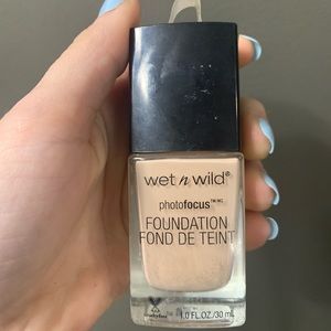 Wet & wild foundation